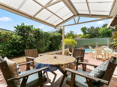 65 Dean Road, Bateman WA 6150