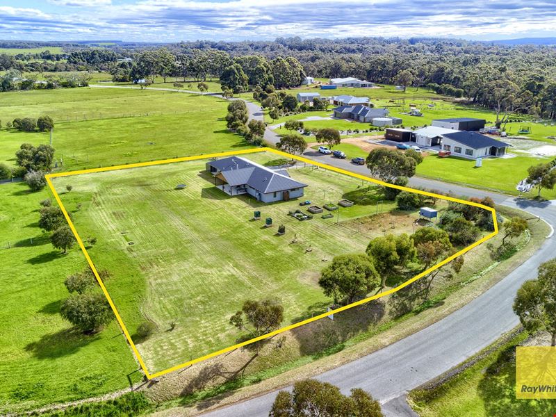 118 Greenwood Drive, Willyung WA 6330