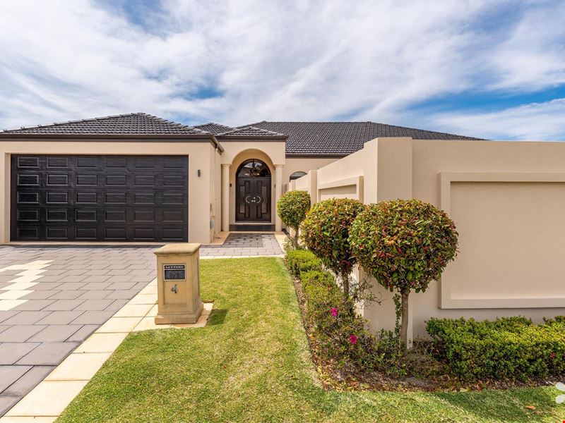 4 Bowler Place, Bull Creek WA 6149