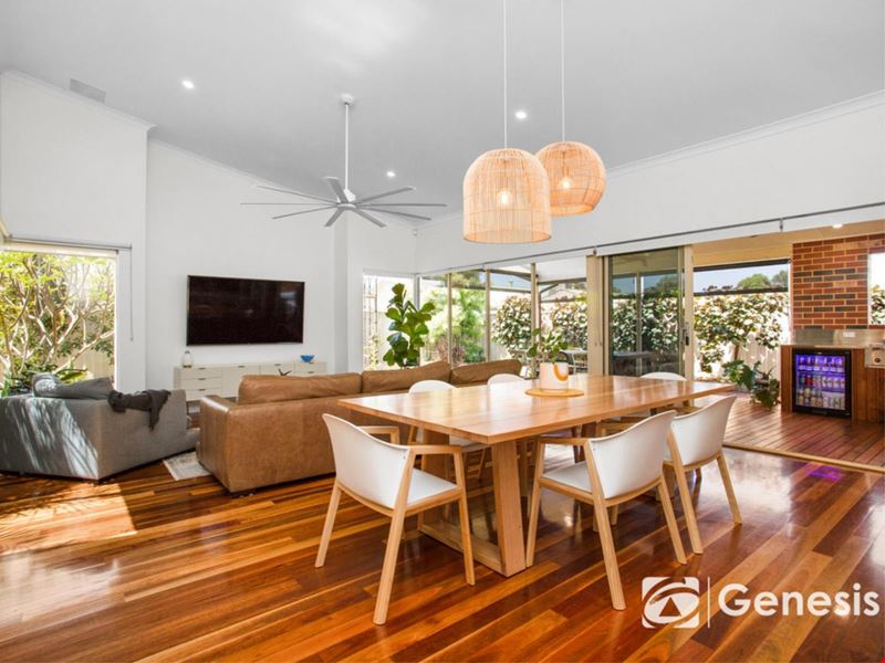 12 Tauman Loop, Guildford WA 6055