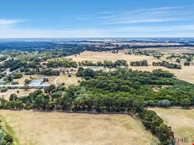 15 Lyddy Road, Yalyalup WA 6280