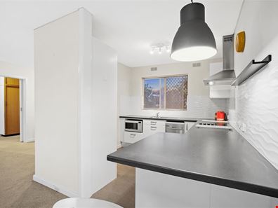 3/95 Matheson Road, Applecross WA 6153