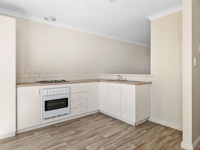 11/579 Hannan Street, Somerville WA 6430