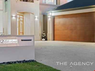 12 Calis Avenue, Iluka WA 6028