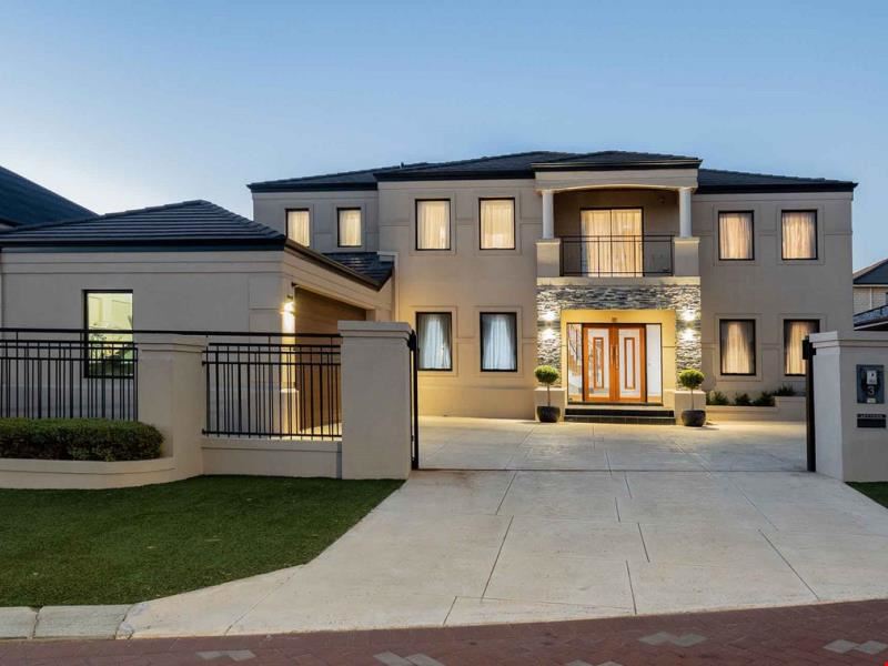 3 Discovery Circuit, Iluka WA 6028