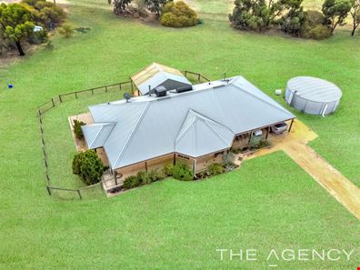 156 Clackline-Toodyay Road, Clackline WA 6564