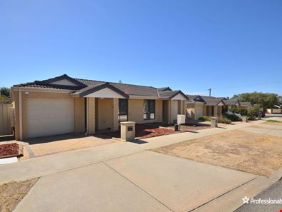 1/25 Norman Street, St James WA 6102