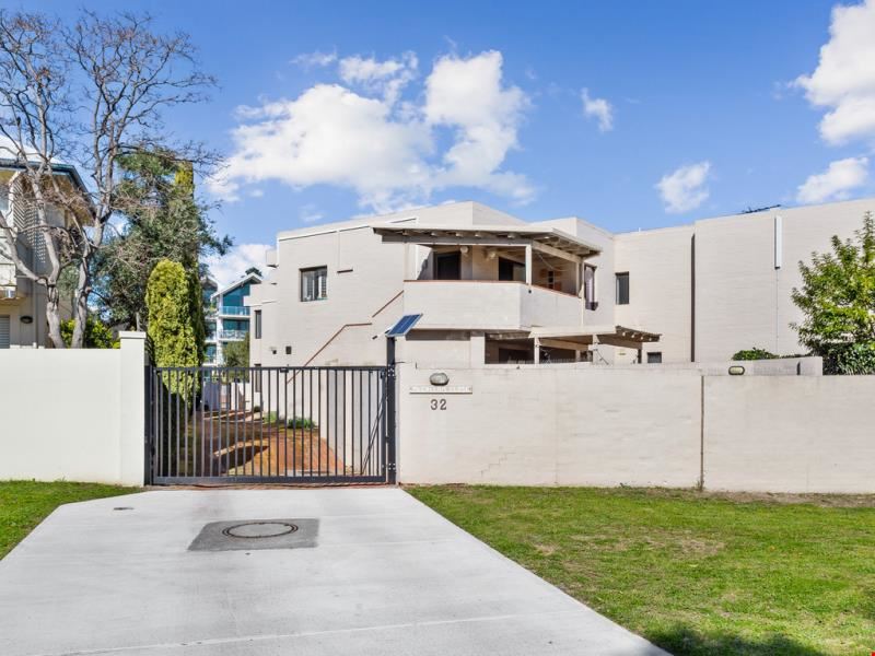 7/32 Garland Street, Victoria Park WA 6100