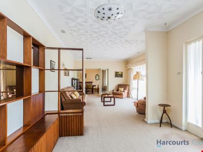1572 Albany Highway, Beckenham WA 6107