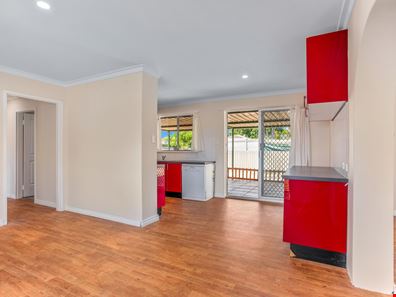 10 Taplow Court, Kelmscott WA 6111