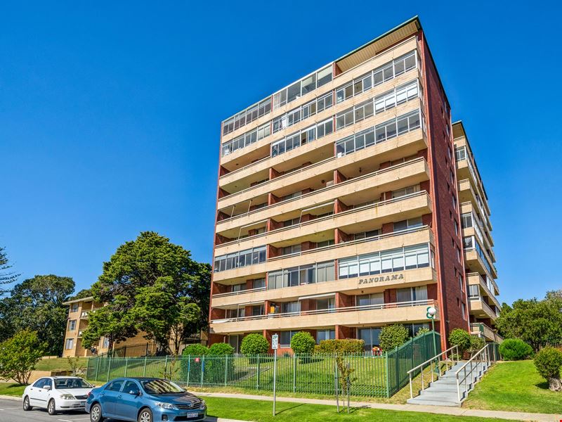 61/8 Hampton Street, Burswood WA 6100