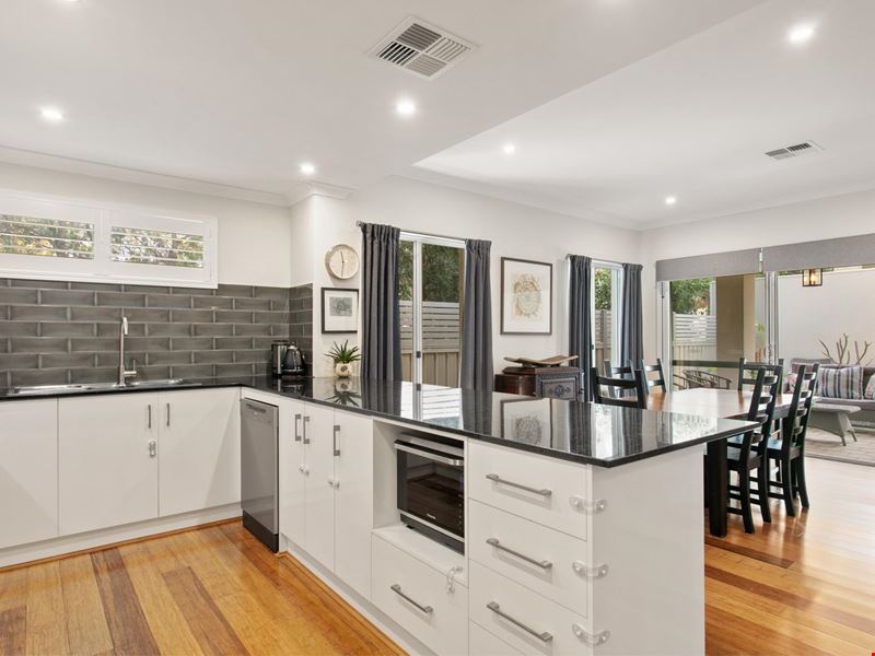 42b Davies Road, Claremont