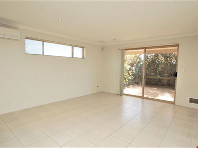 5/18 Oligantha Elbow, Banksia Grove WA 6031