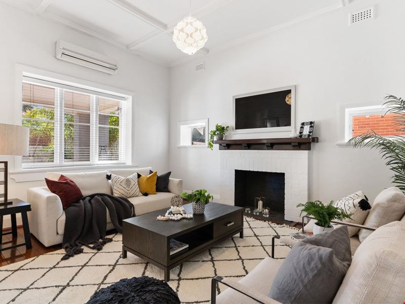 296 Walcott Street, Menora WA 6050