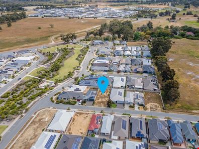 6 Hayford road, Haynes WA 6112