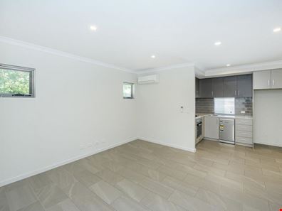 8/45 May Street, Gosnells WA 6110