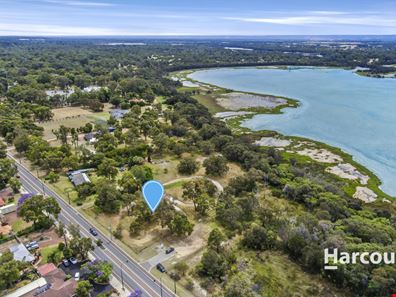 272 Lakes Road, Greenfields WA 6210
