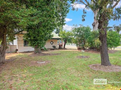 34 Harper Street, Harvey WA 6220