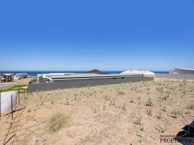 7 Emily Way, Dongara WA 6525