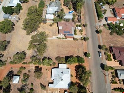 8 Brockman Street, Beverley WA 6304