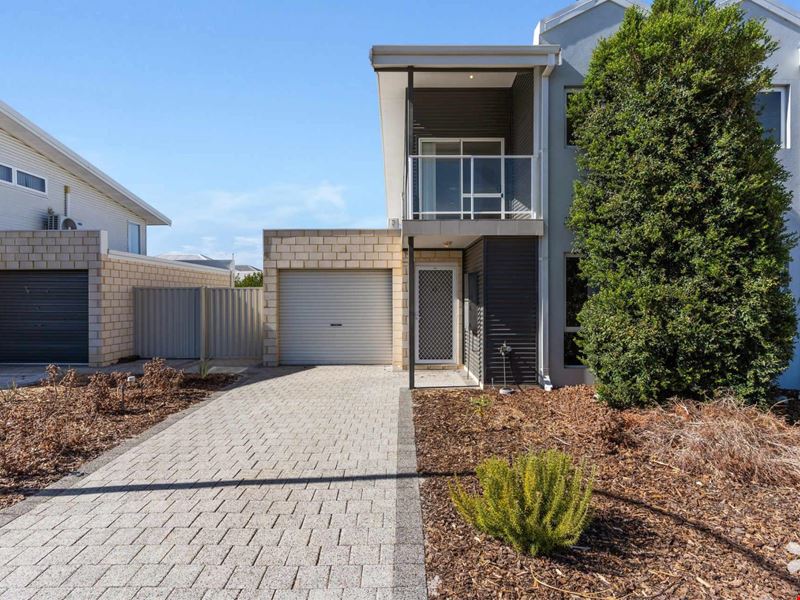 42 Wialki Lane, Canning Vale WA 6155