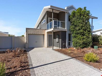 42 Wialki Lane, Canning Vale WA 6155