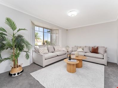 82 Ronsard Drive, San Remo WA 6210