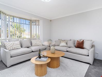 82 Ronsard Drive, San Remo WA 6210