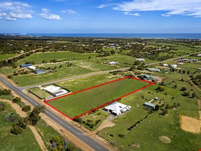 571 David Road, White Peak WA 6532