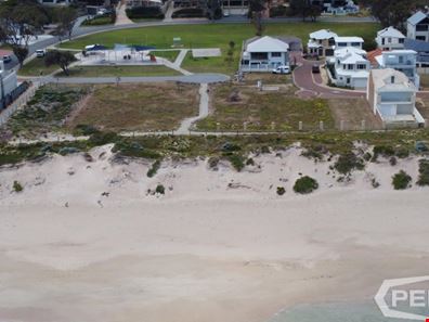 2B Seawind Drive, Silver Sands WA 6210