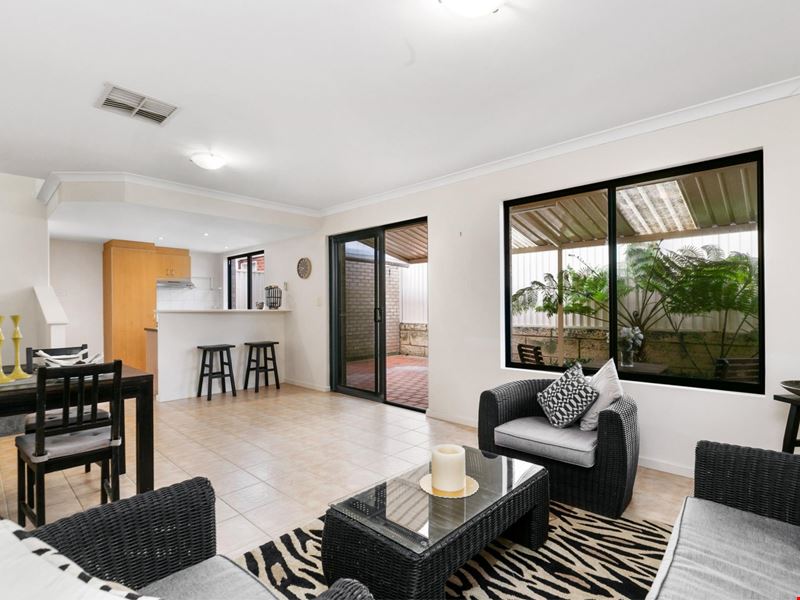 6 Doig Court, Bicton WA 6157