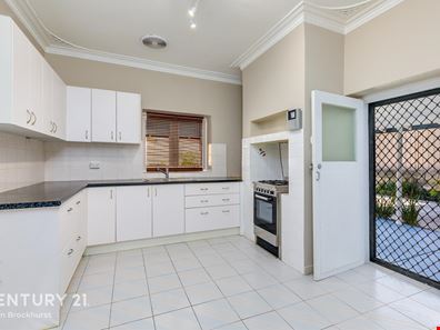 6 Rosa Place, Spearwood WA 6163