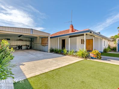 6 Rosa Place, Spearwood WA 6163