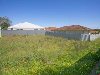24a Keeley Way, Girrawheen WA 6064