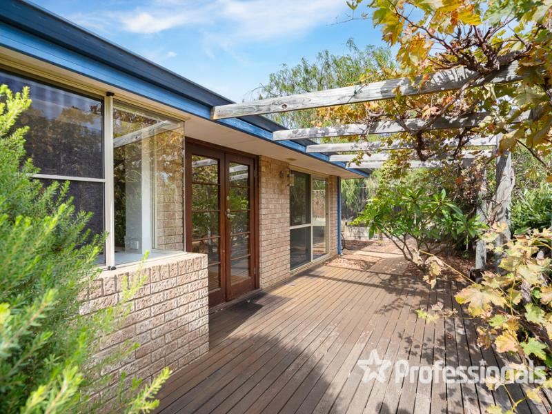33 Windlemere Drive, Dunsborough WA 6281