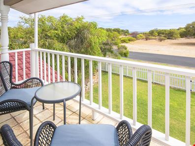 626 Geographe Bay Road, Broadwater WA 6280
