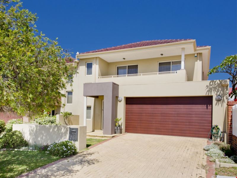 2/7 Wynyard Street, Yokine WA 6060