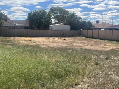 16 Solomon Street, Merredin WA 6415