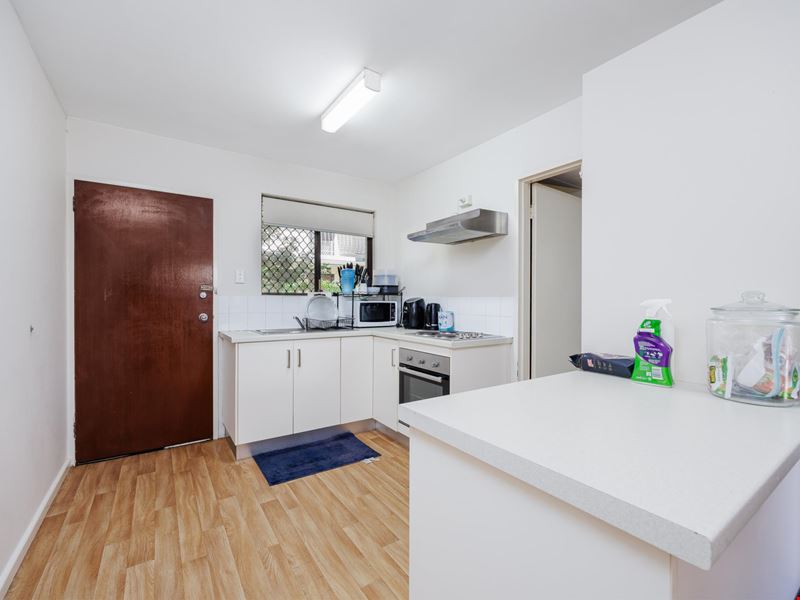 9/6 Brighton Road, Rivervale WA 6103