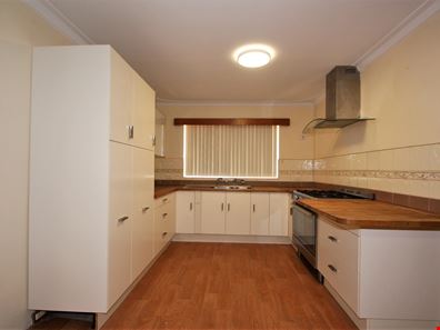 26 Robinson Street, Gingin WA 6503