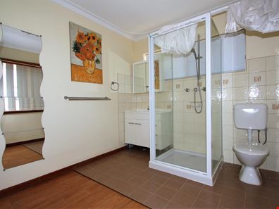 26 Robinson Street, Gingin WA 6503