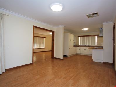 26 Robinson Street, Gingin WA 6503