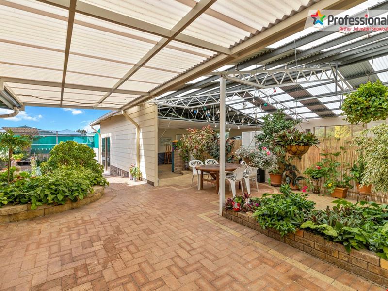 3 Regent Street, Gledhow WA 6330
