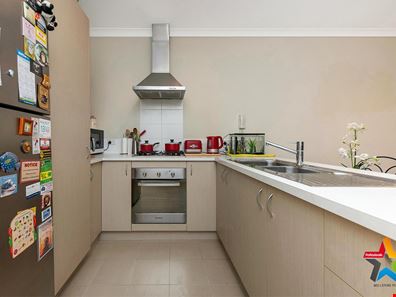 67/45 Elvire Street, Viveash WA 6056