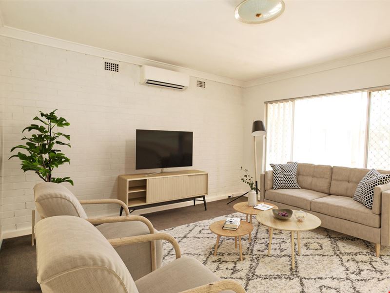 4/39 Delphine Avenue, Dianella WA 6059