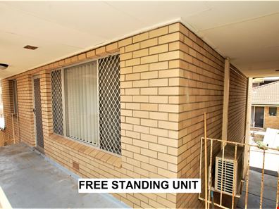 4/39 Delphine Avenue, Dianella WA 6059