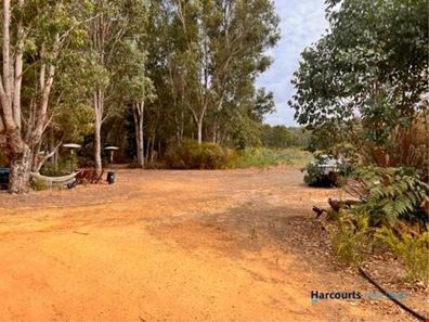 165 Poison Swamp Road, Darradup WA 6275