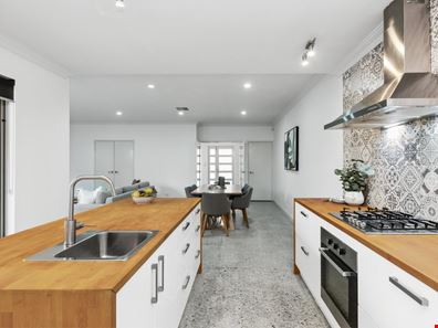 33 Ashbury Crescent, Mirrabooka WA 6061