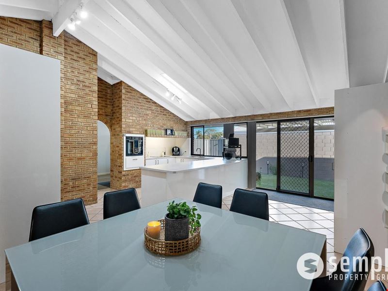 21 Freeth Road, Spearwood WA 6163