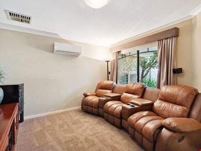 10 Tincurrin Drive, Southern River WA 6110